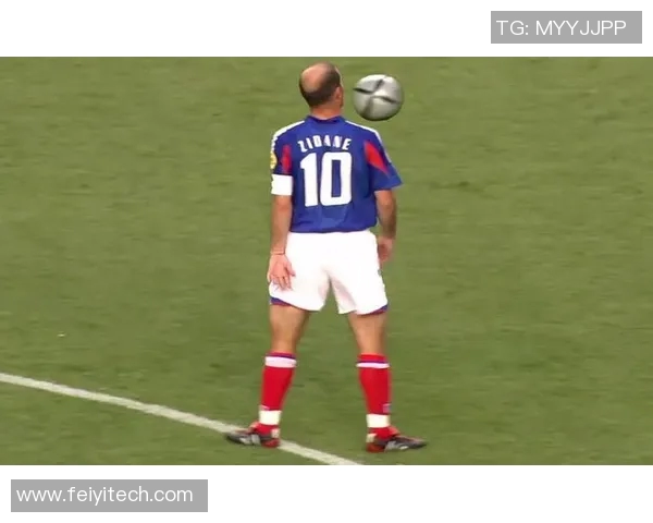 足球明星在绿茵场上的魅力瞬间与帅气时刻回顾